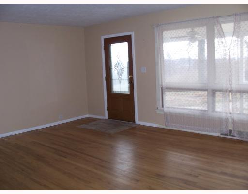 1084 State Road Monessen, PA 15062 - Photo 6 of 10 Living Room.