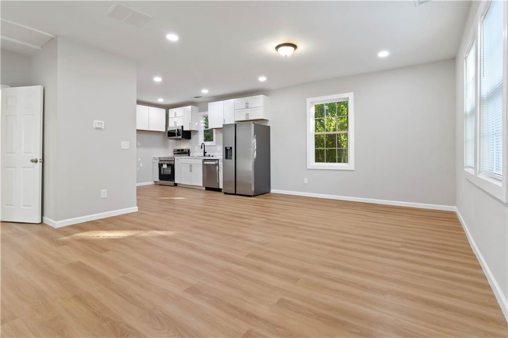 908 Emory Street Oxford, GA 30054 - Photo 6 of 17