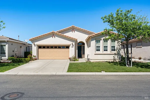 $2,400 | 505 Marianna Place, Rio Vista, CA 94571