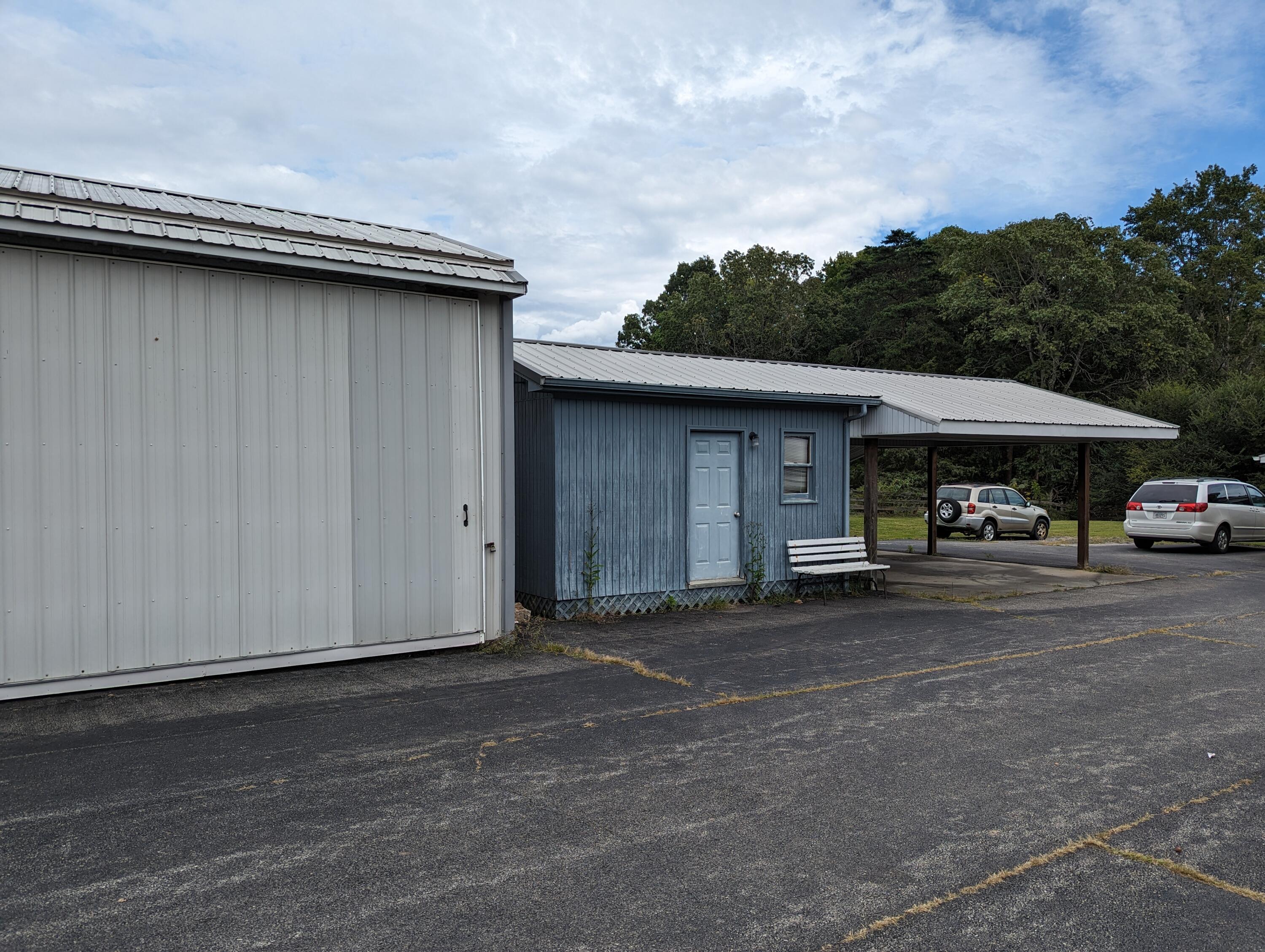 1715 Ball Park Road Rocky Mount, VA 24151 - Photo 15 of 44 PXL_20250903_184536178