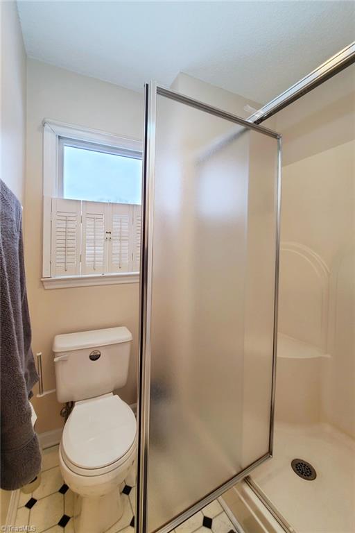 2301 Griffith Road Winston-Salem, NC 27103 - Photo 21 of 50 One piece shower stall for easy upkeep