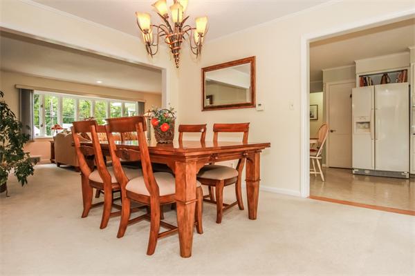 100 Arlington Road Longmeadow, MA 01106 - Photo 6 of 25 Gallery Image 6