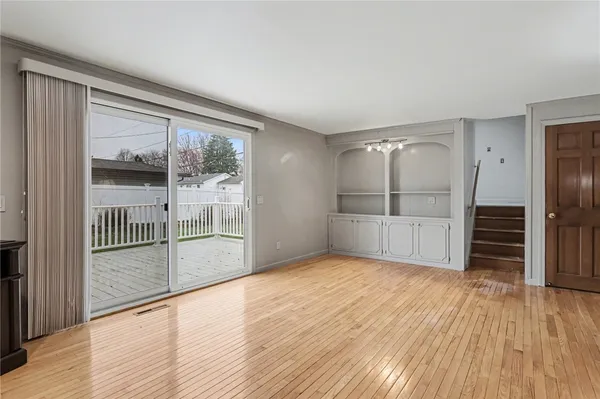 $299,900 | 45 Kings Gate South, Irondequoit, NY 14617