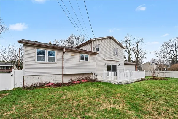 $299,900 | 45 Kings Gate South, Irondequoit, NY 14617