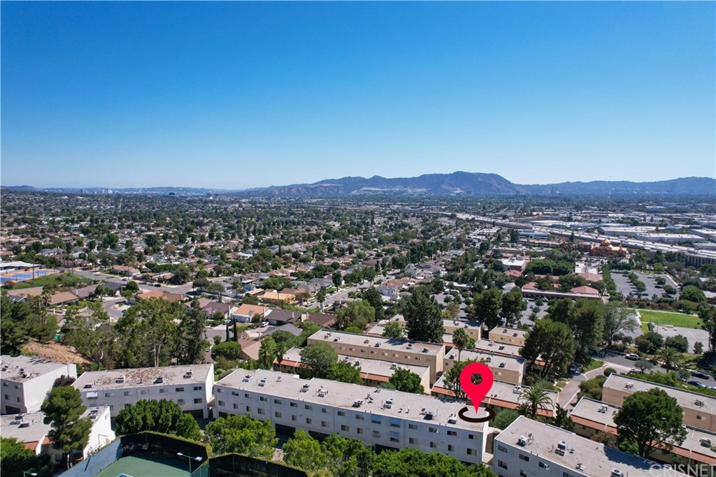 7739 Vía Capri Burbank, CA 91504 - Photo 31 of 33