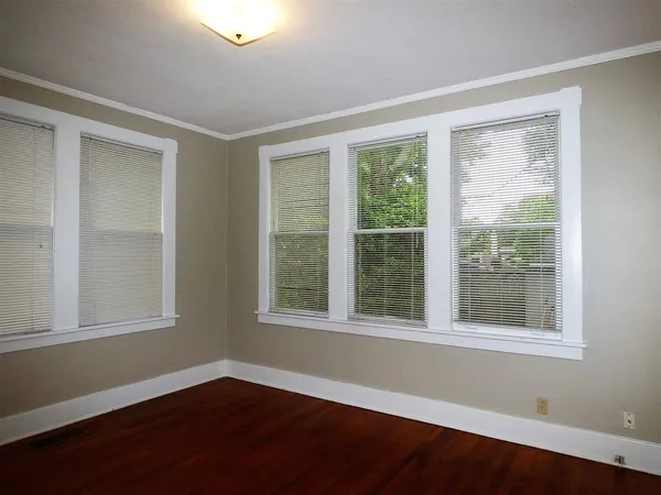 $1,795 | 447 Dickinson Street, Memphis, TN 38112