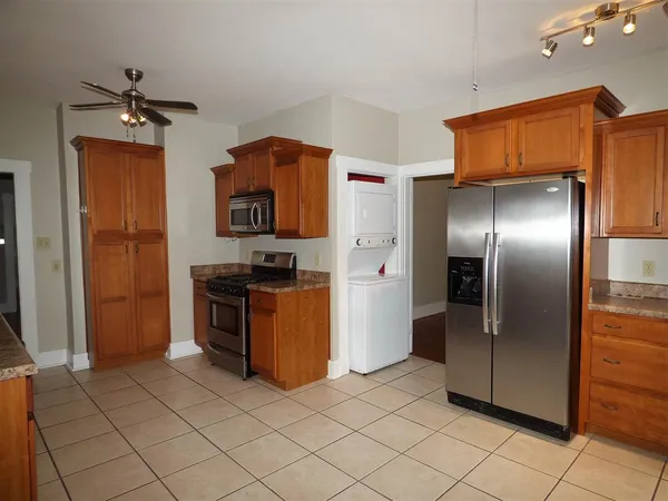 $1,795 | 447 Dickinson Street, Memphis, TN 38112