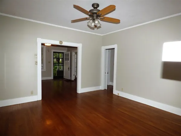 $1,795 | 447 Dickinson Street, Memphis, TN 38112