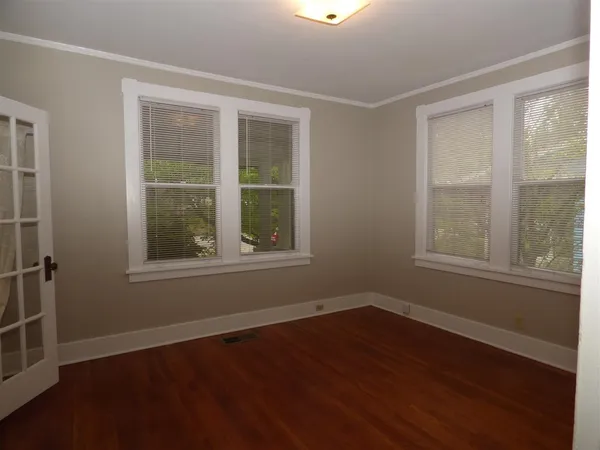 $1,795 | 447 Dickinson Street, Memphis, TN 38112
