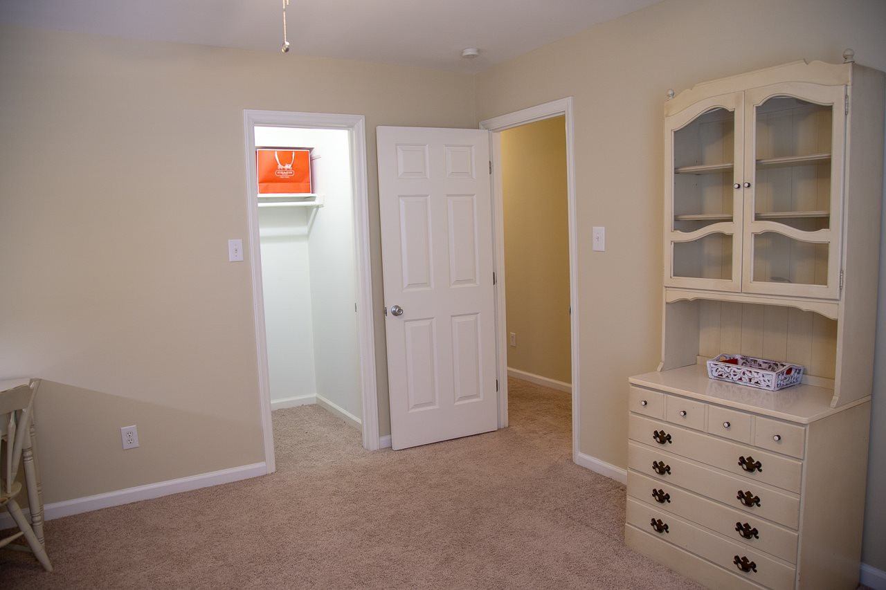 5613 Hamstead Crossing Raleigh, NC 27612 - Photo 13 of 20 Photo 14