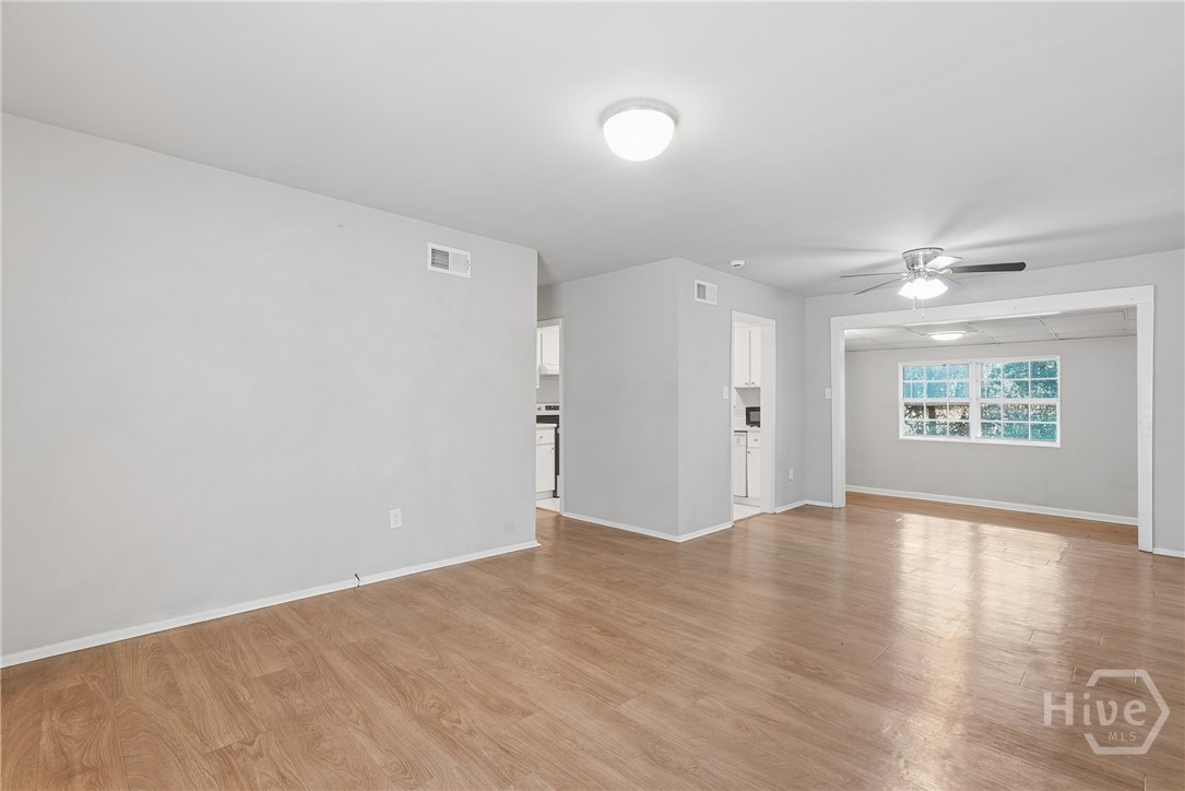 2 La Brea Boulevard Savannah, GA 31419 - Photo 4 of 27