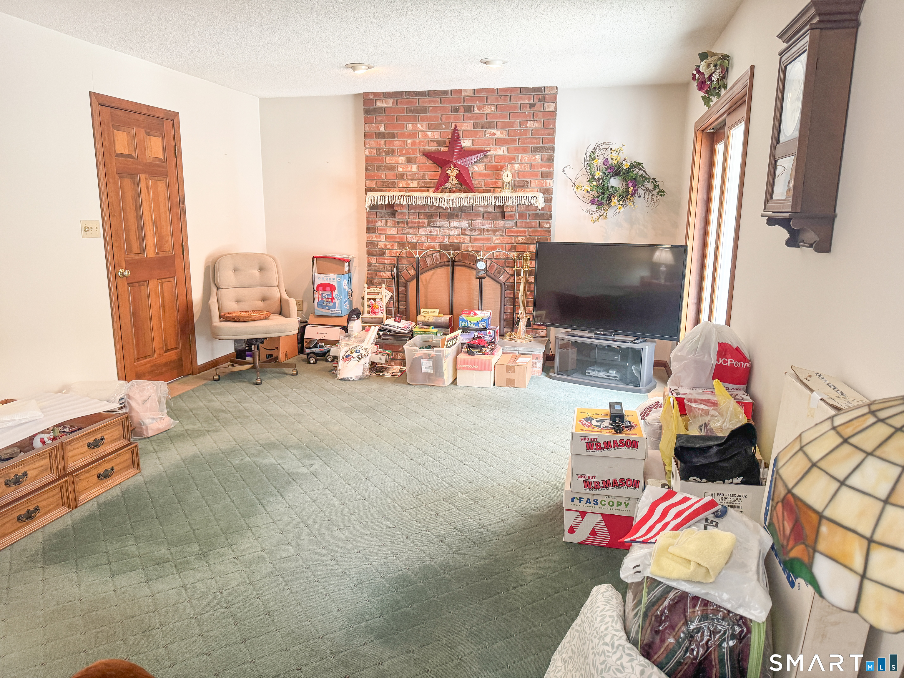 10 Boris Court Meriden, CT 06450 - Photo 13 of 38