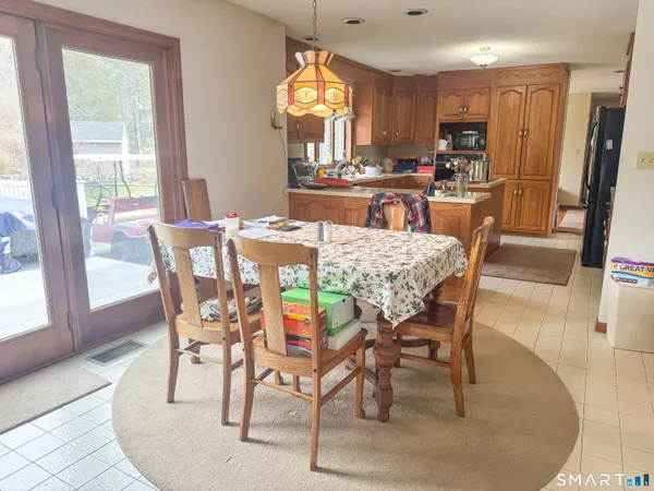 $569,000 | 10 Boris Court, Meriden, CT 06450