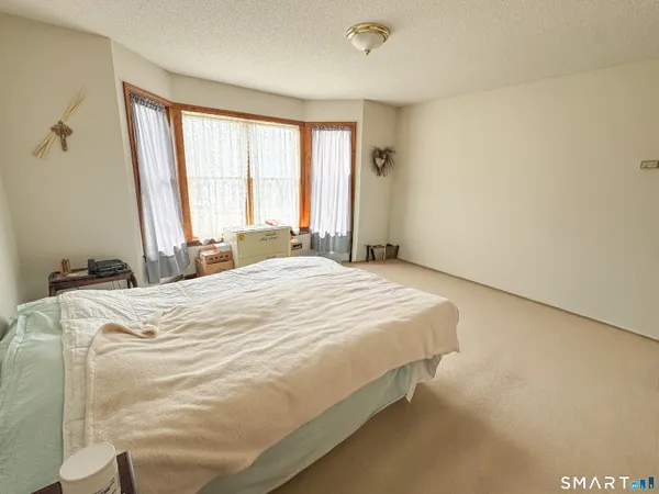 $569,000 | 10 Boris Court, Meriden, CT 06450