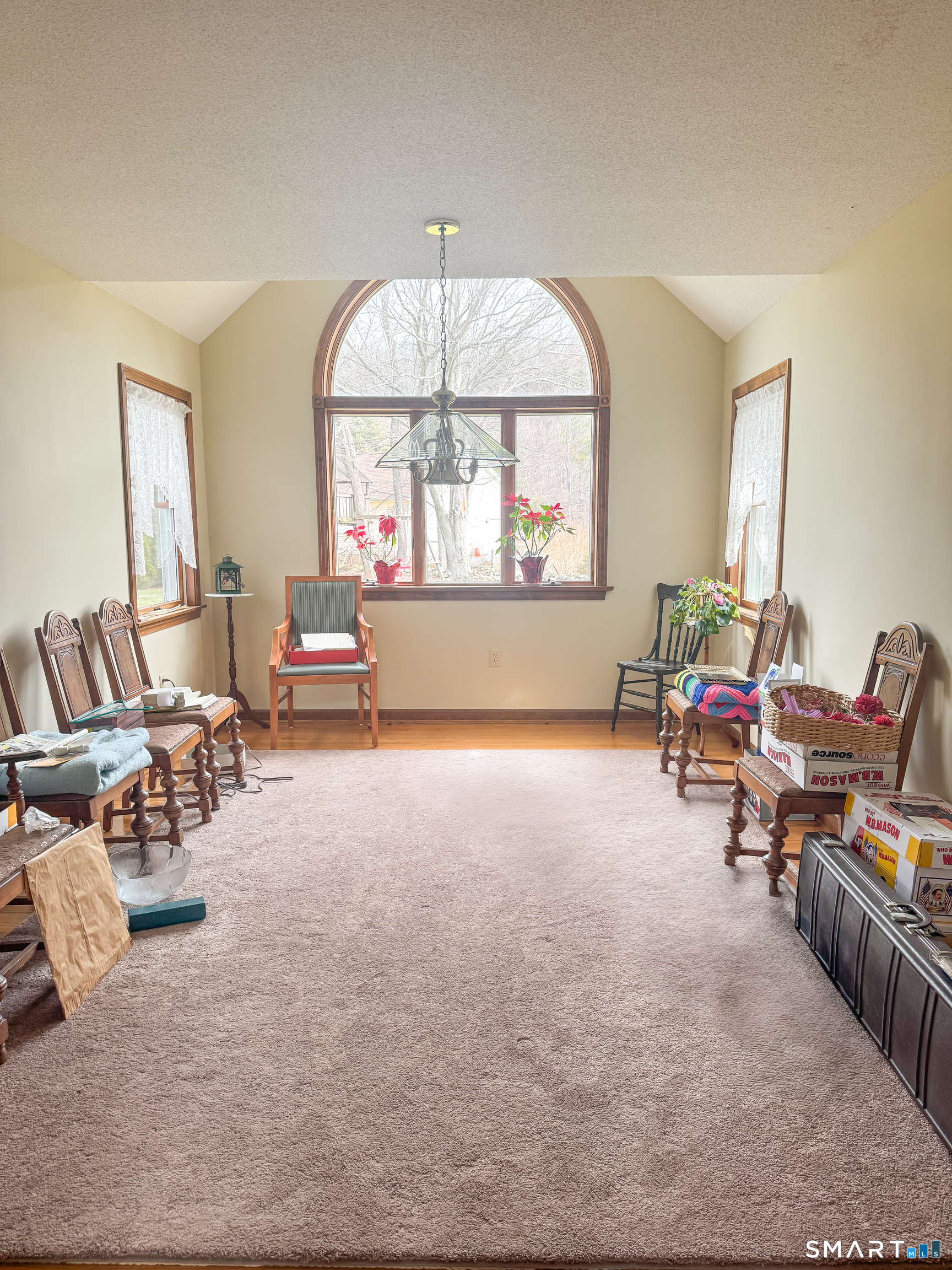 10 Boris Court Meriden, CT 06450 - Photo 9 of 38