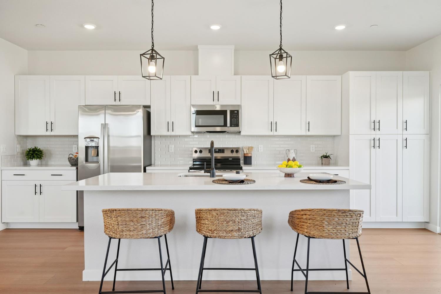 1633 Hansen Ranch Road Olivehurst, CA 95961 - Photo 11 of 34 Image is of model home. Please see agent for colors, options and upgrades specific to this homesite.