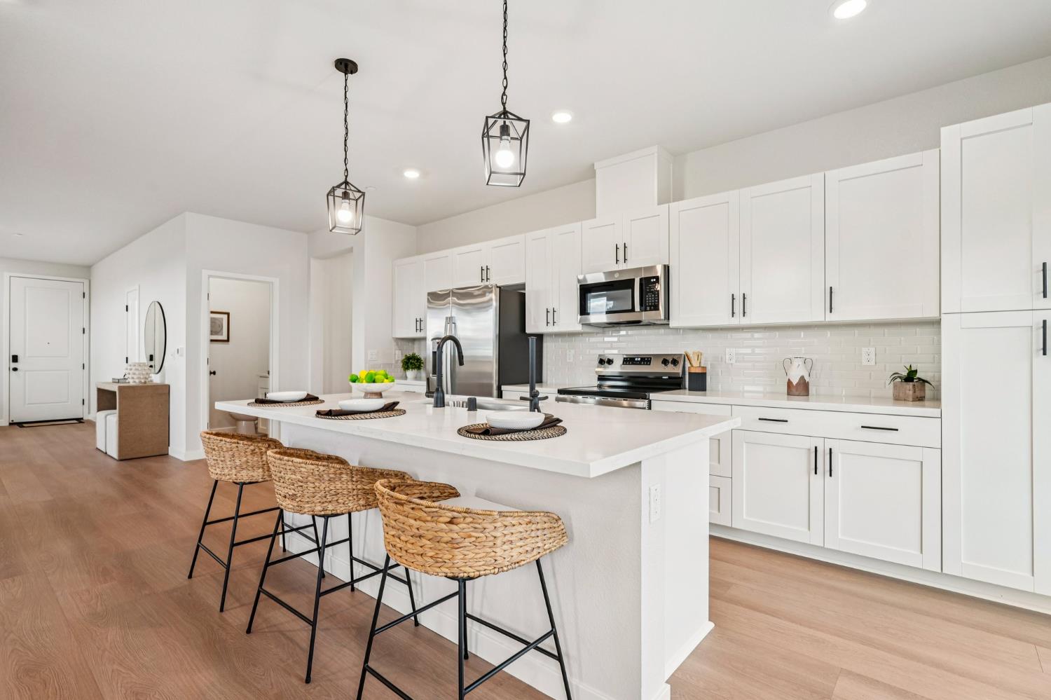 1633 Hansen Ranch Road Olivehurst, CA 95961 - Photo 12 of 34 Image is of model home. Please see agent for colors, options and upgrades specific to this homesite.