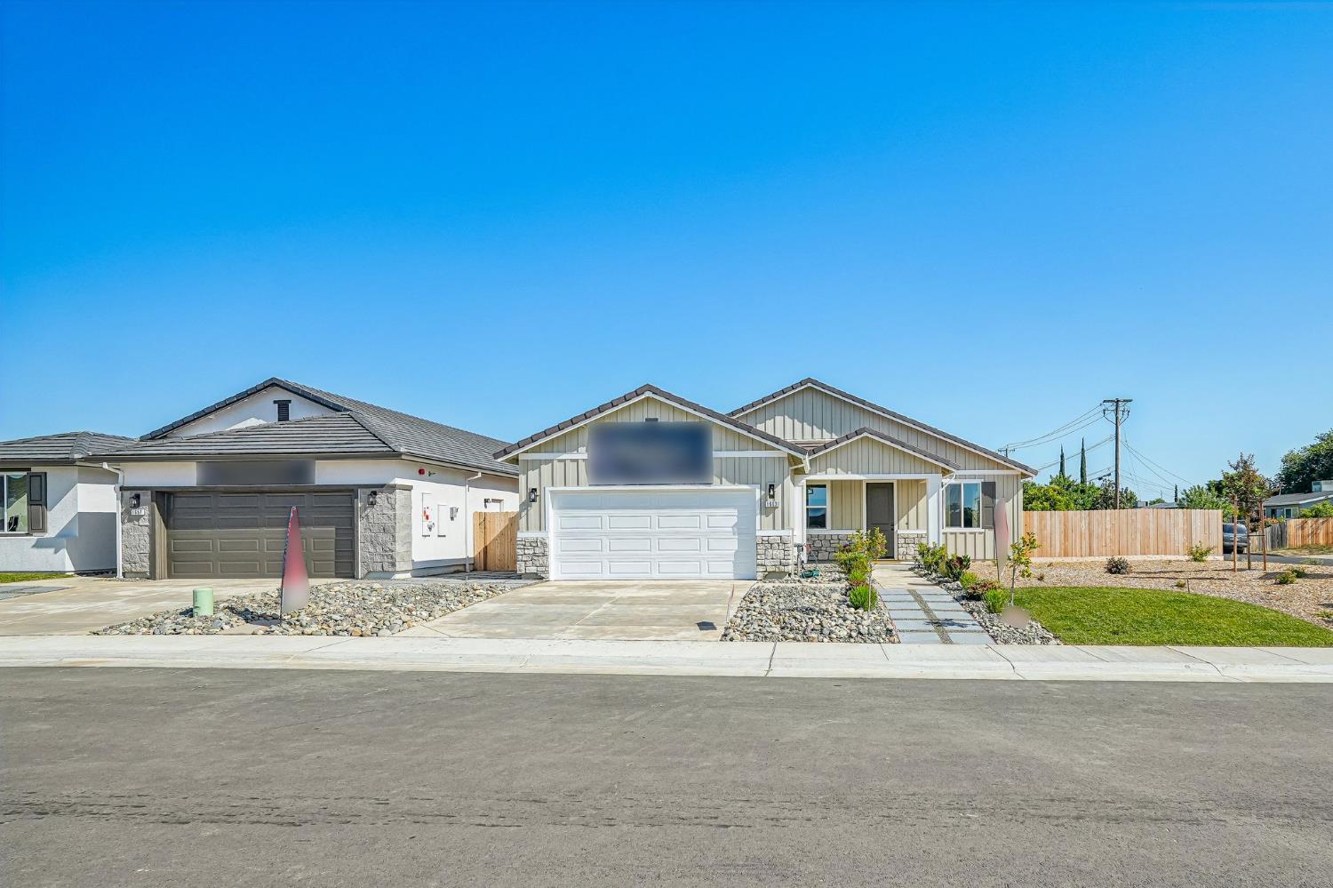 1633 Hansen Ranch Road Olivehurst, CA 95961 - Photo 2 of 34 Exterior photo is of model. Please see agent for colors, options and upgrades specific to this homesite.