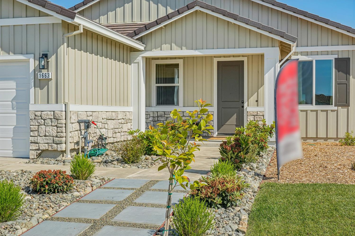1633 Hansen Ranch Road Olivehurst, CA 95961 - Photo 4 of 34 Exterior photo is of model. Please see agent for colors, options and upgrades specific to this homesite.