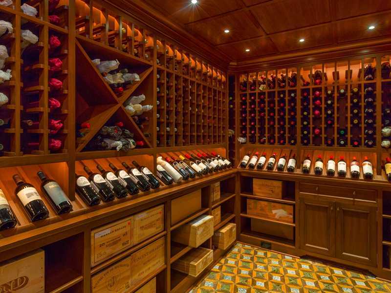 107 Long Neck Point Road Darien, CT 06820 - Photo 19 of 25