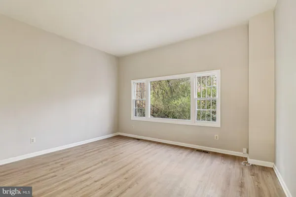 $399,900 | 5912 Minutemen Road, Unit 295, Springfield, VA 22152