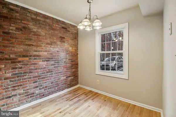 $399,900 | 5912 Minutemen Road, Unit 295, Springfield, VA 22152