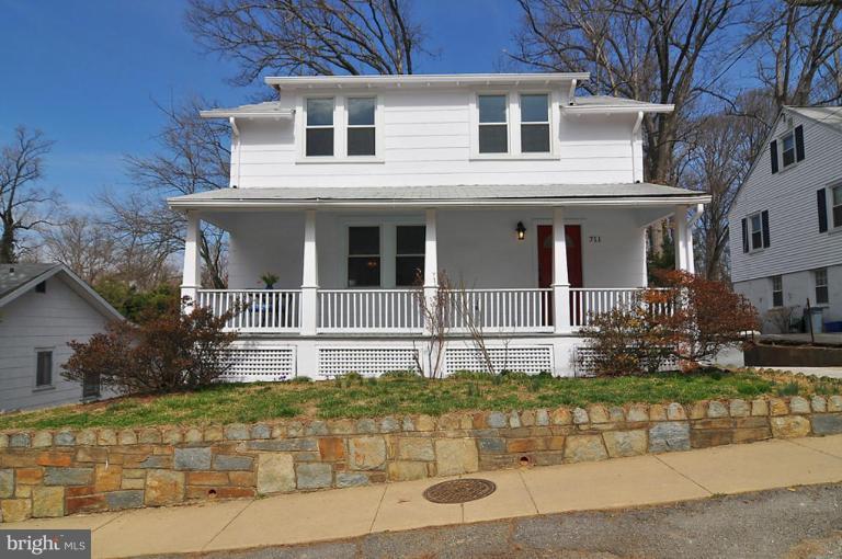 711 Silver Spring Avenue Silver Spring, MD 20910 - Photo 1 of 2 Exterior (Main)