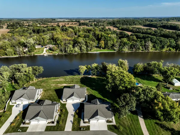 $474,900 | N3650 County Road K, Jefferson, WI 53549