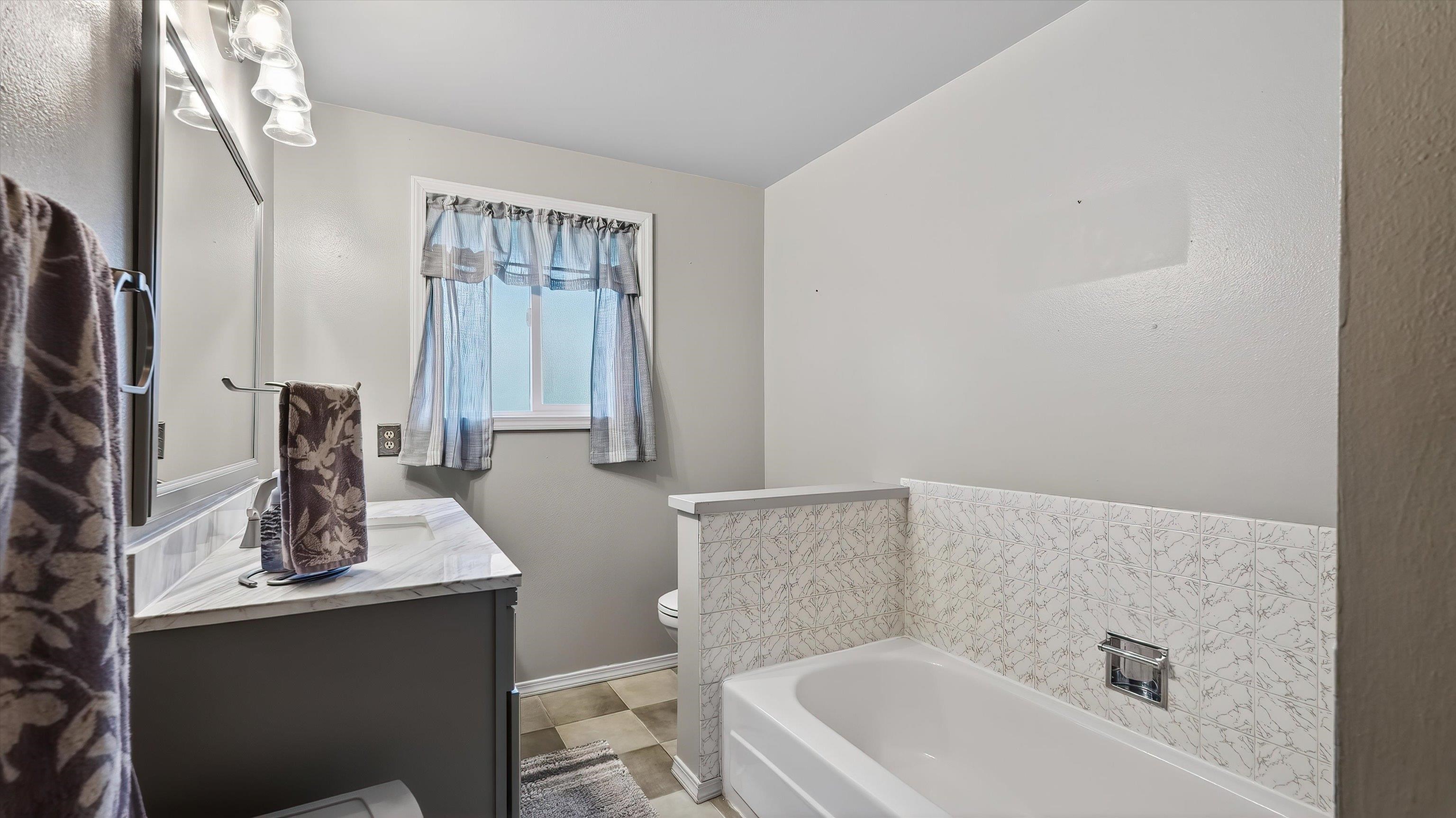 11407 North Post Street Spokane, WA 99218 - Photo 21 of 46