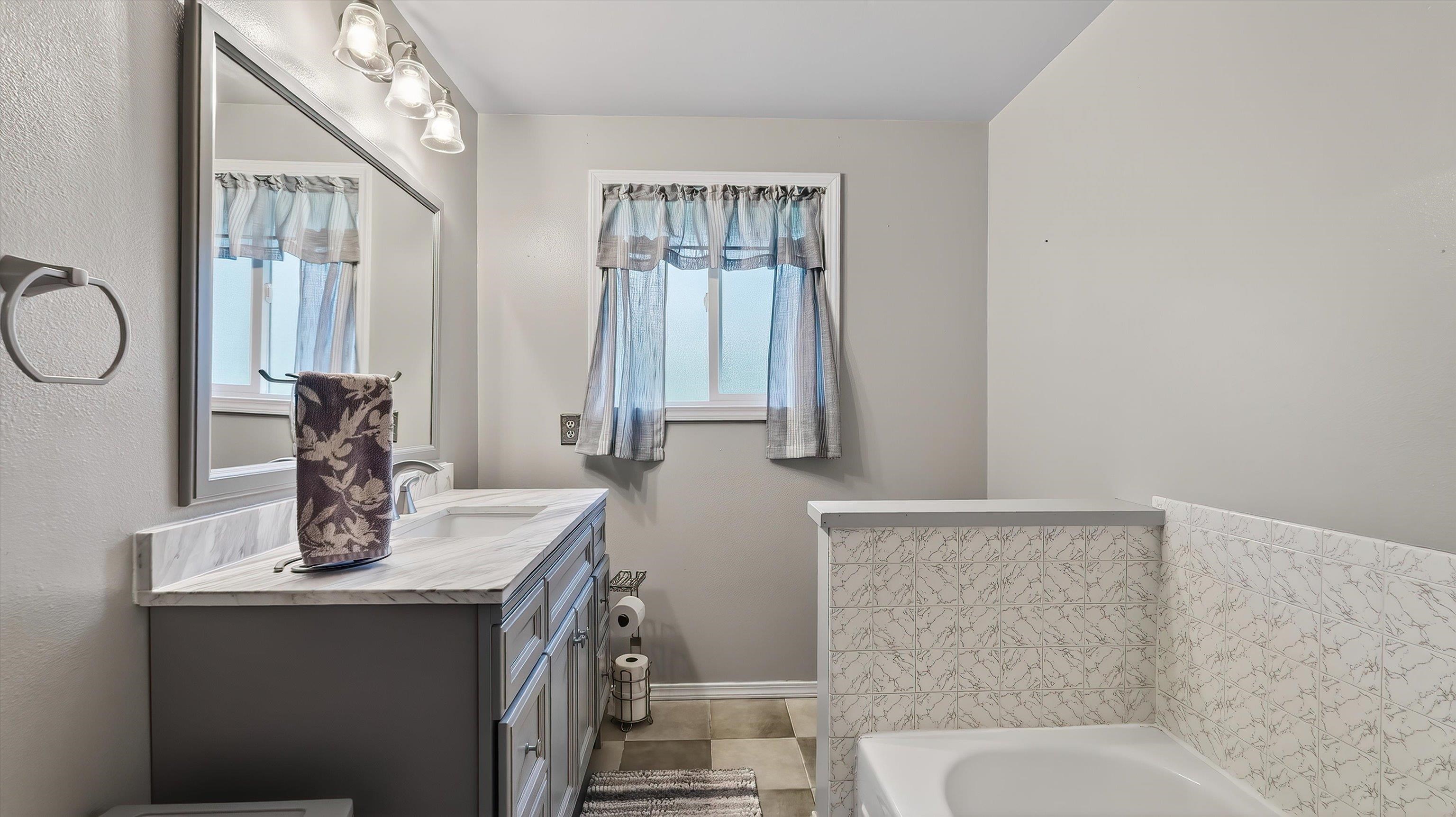11407 North Post Street Spokane, WA 99218 - Photo 22 of 46