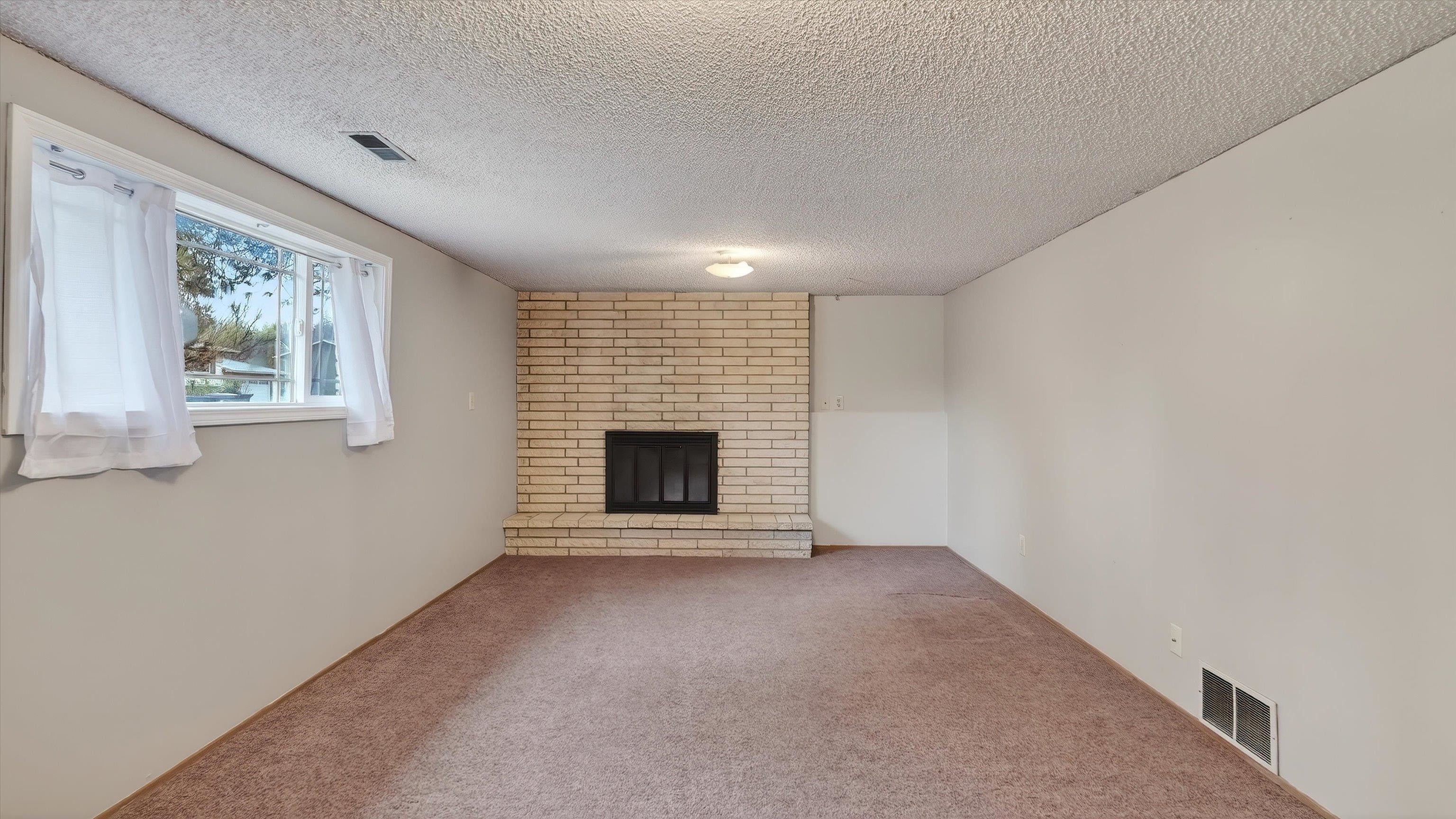 11407 North Post Street Spokane, WA 99218 - Photo 24 of 46