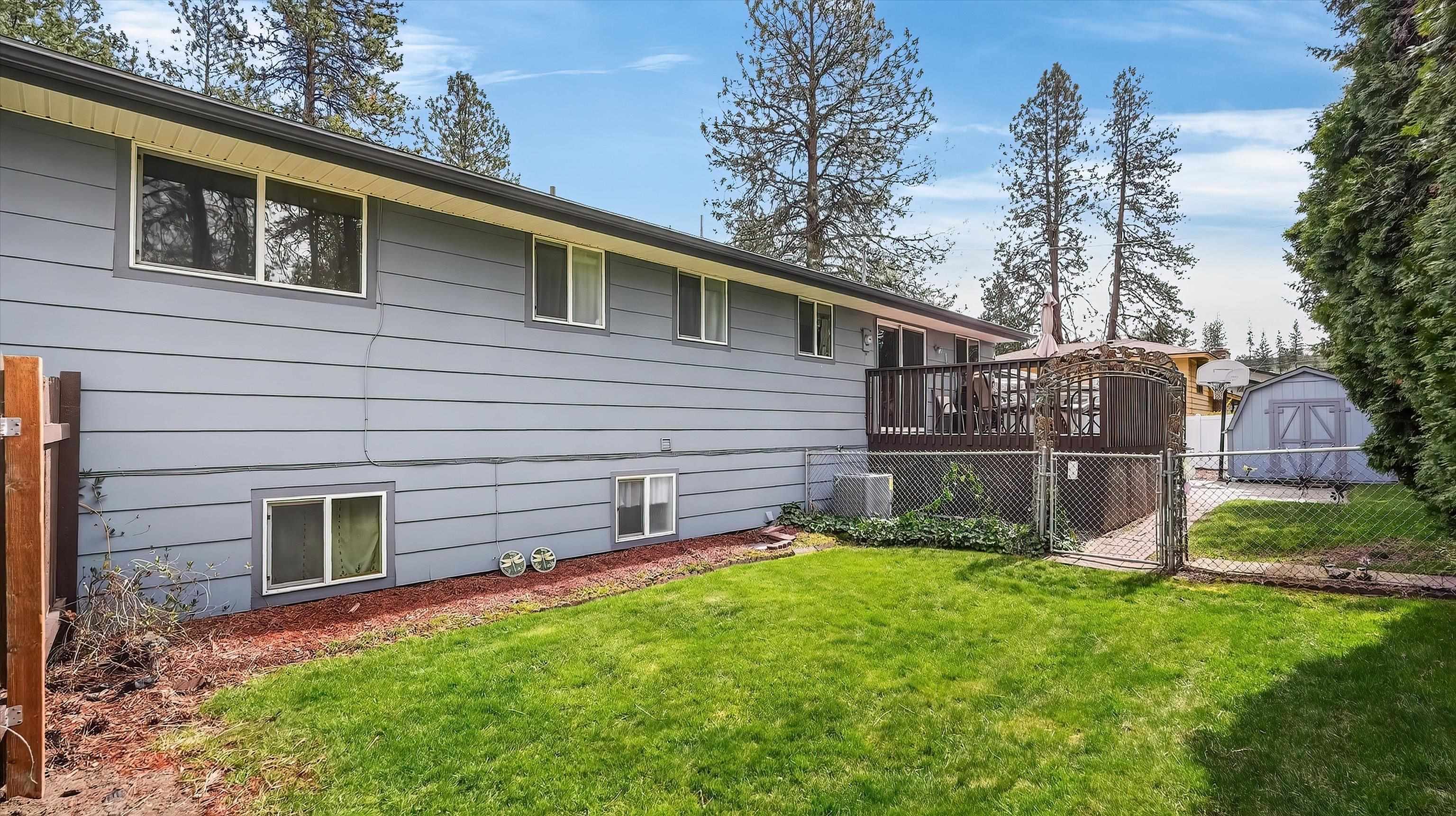 11407 North Post Street Spokane, WA 99218 - Photo 42 of 46