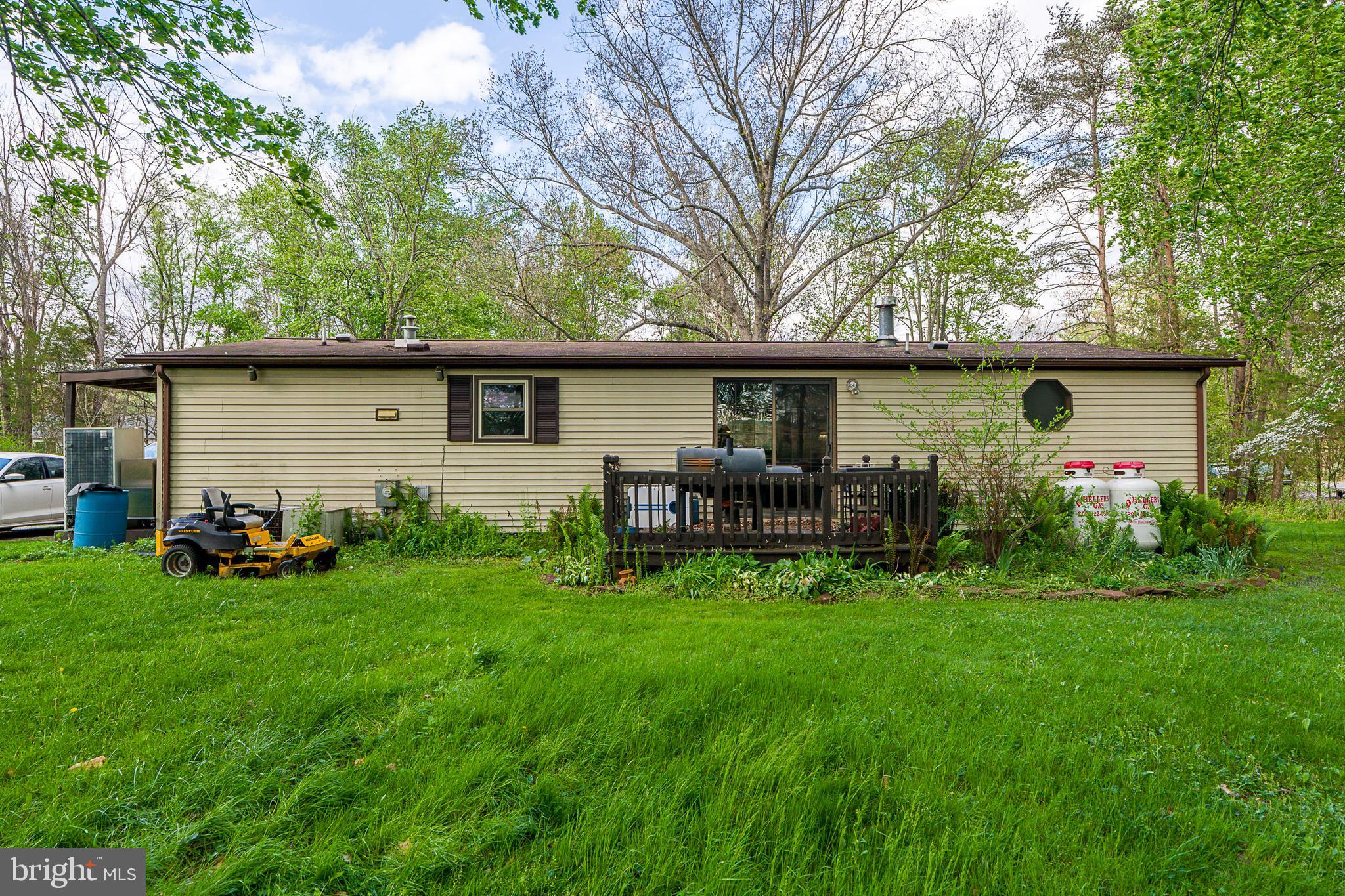 1310 Old Quaker Road Etters, PA 17319 - Photo 4 of 48