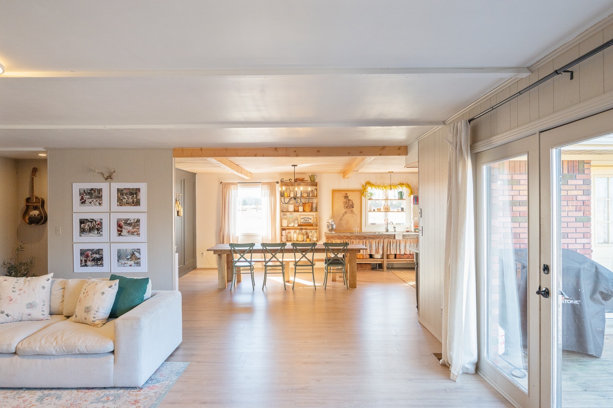 3080 Bible Hill Road Parsons, TN 38363 - Photo 16 of 76 a living room with furniture and floor to ceiling windows
