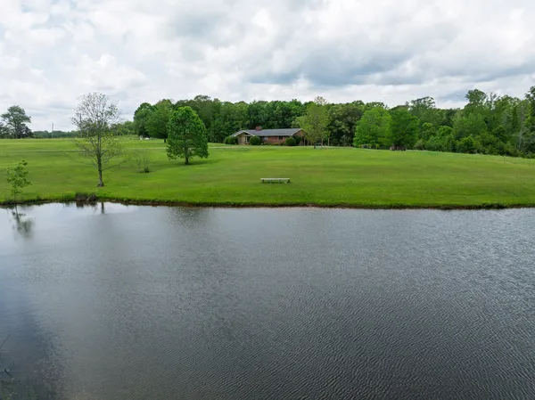 $574,999 | 3080 Bible Hill Road, Parsons, TN 38363