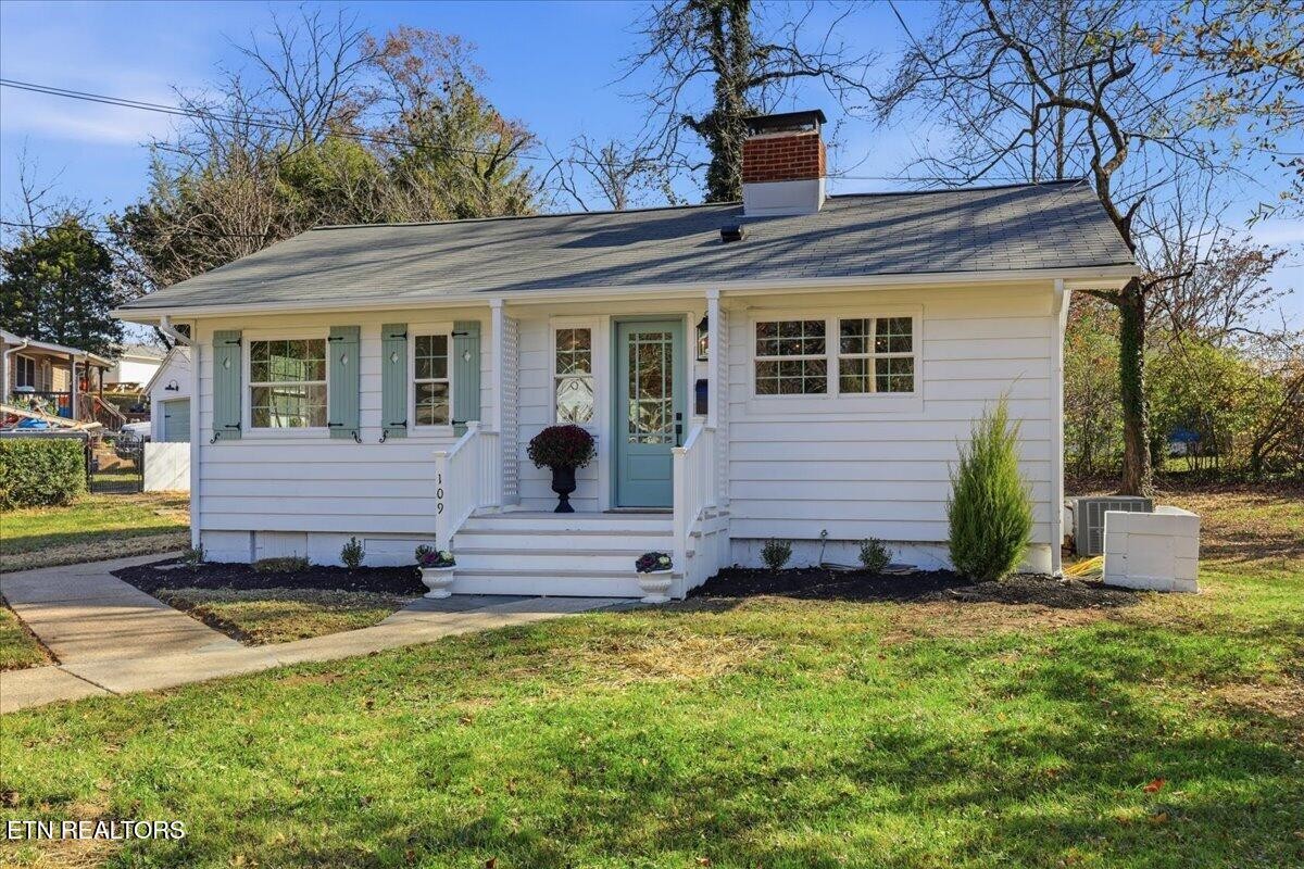 109 Utah Avenue Oak Ridge, TN 37830 - Photo 2 of 31 Gallery Image 2