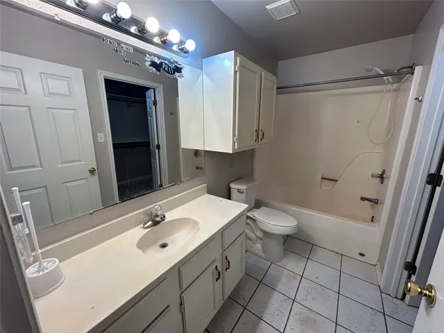 $1,300 | 603 East Sandy Lane, Unit B, Little River-Academy, TX 76554