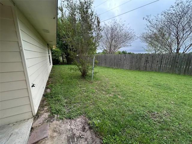 $1,300 | 603 East Sandy Lane, Unit B, Little River-Academy, TX 76554