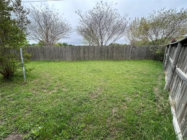 $1,300 | 603 East Sandy Lane, Unit B, Little River-Academy, TX 76554