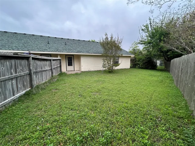 $1,300 | 603 East Sandy Lane, Unit B, Little River-Academy, TX 76554