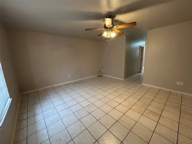 $1,300 | 603 East Sandy Lane, Unit B, Little River-Academy, TX 76554