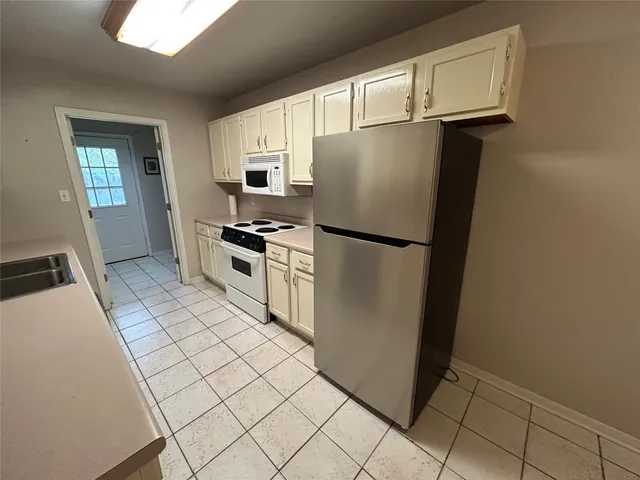 $1,300 | 603 East Sandy Lane, Unit B, Little River-Academy, TX 76554