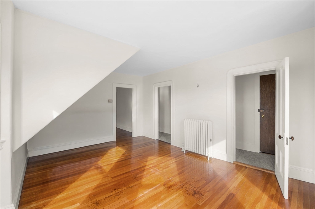 98 Paradise Road Swampscott, MA 01907 - Photo 16 of 37