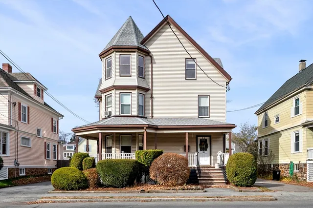 $995,000 | 98 Paradise Road, Swampscott, MA 01907