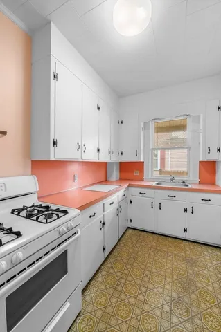 $995,000 | 98 Paradise Road, Swampscott, MA 01907