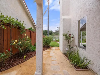 $2,195,000 | 1661 Willowhaven Road, Encinitas, CA 92024