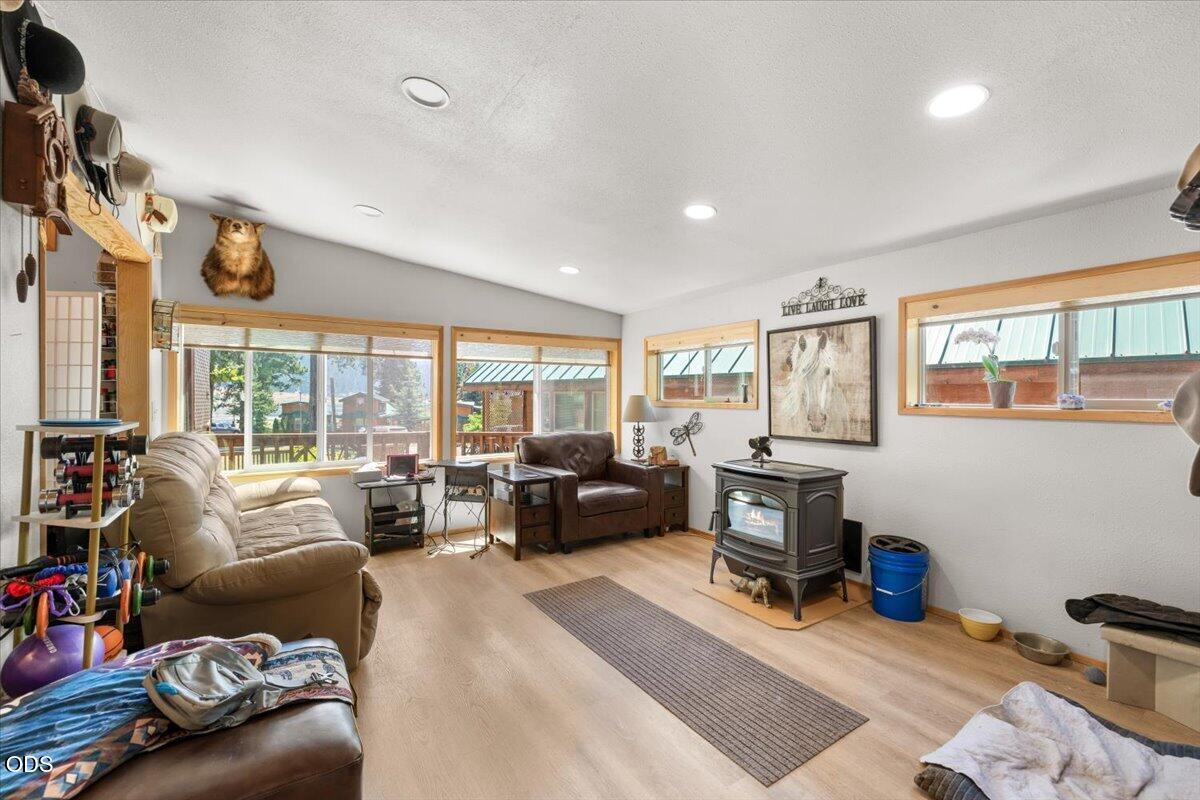 7900 Hyatt Prairie Road, Unit 16 Ashland, OR 97520 - Photo 6 of 17 Gallery Image 6