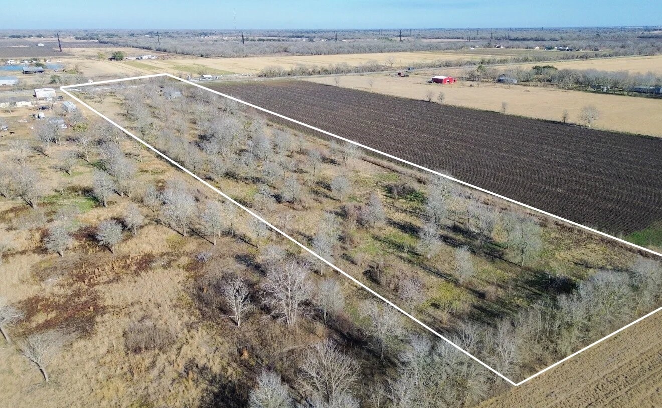 4340 Highway 60 Wharton, TX 77488 - Photo 48 of 49 A digitally outlined aerial shot that provides a clear visual of your seven-acre kingdom, showcasing the incredible scale of this Wharton County gem.