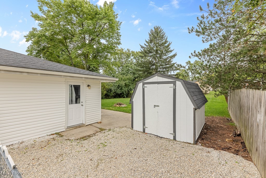 410 Longview Road Medina, OH 44256 - Photo 37 of 50 View of outdoor structure