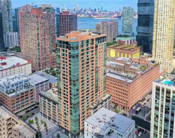 $6,200 | 10 Provost Street, Unit 2004, Jersey City, NJ 07302